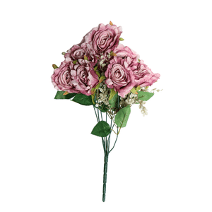 Bouquet X7 C/ Detalhe Claro